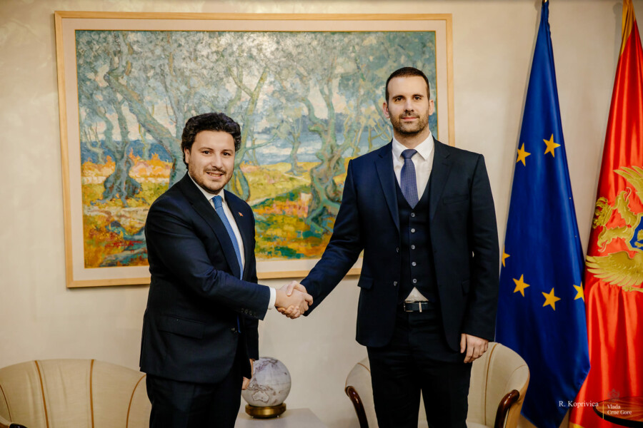 PREDAJA DUŽNOSTI Dritan ispunio i obećanje oko torte