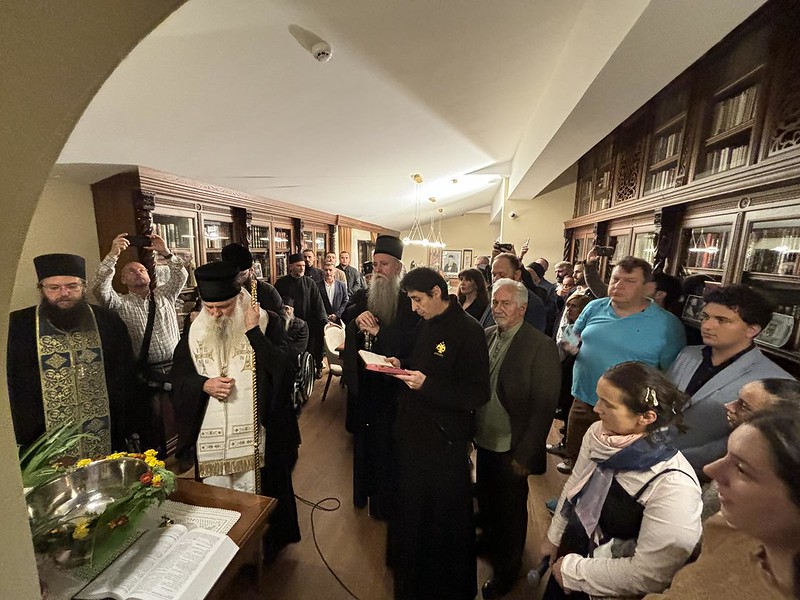 Osveštana i otvorena zavjetna biblioteka blaženopočivšeg Mitropolita Amfilohijia