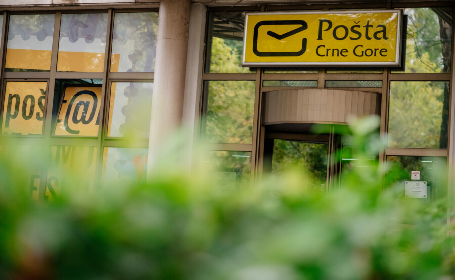 PRIHVATILI PONUDU Radnici Pošte Crne Gore prekidaju štrajk