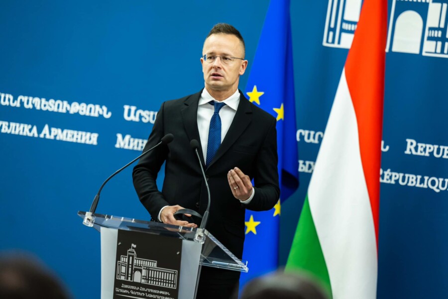 Sijarto kritikovao je zemlje koje ne održavaju dijalog sa Moskvom
