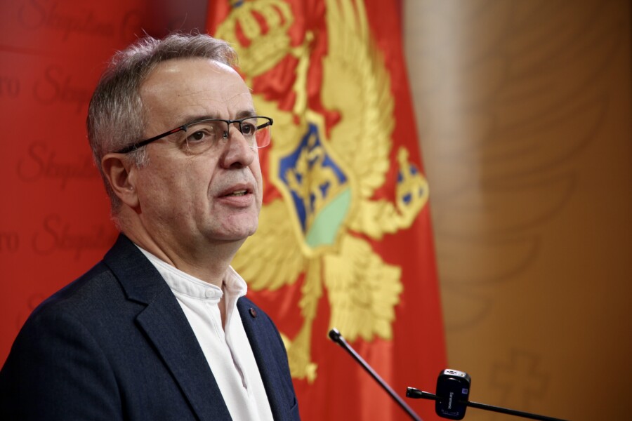 DANILOVIĆ Spajićeva Vlada prvobitno planirana da je DPS iznutra kontroliše
