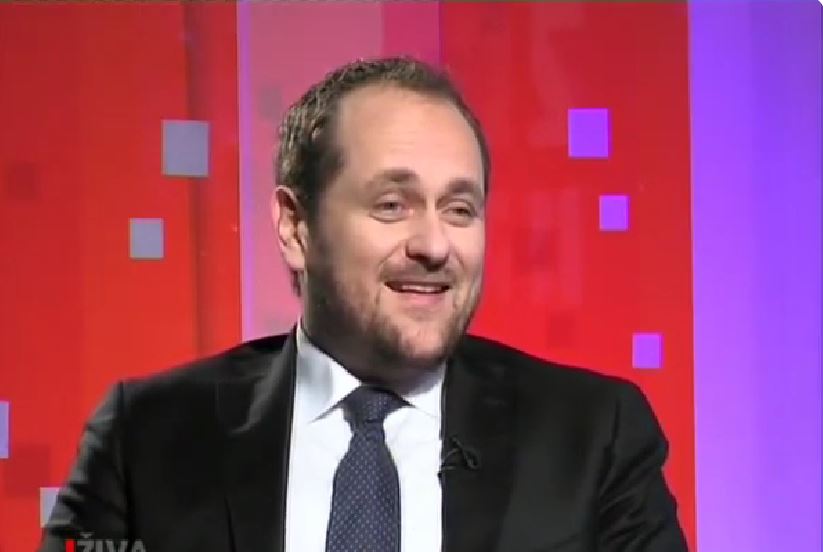 PRELETAČI NE IZLAZE IZ MODE: Pogodite gdje je preletio DPS-ov funkcioner i odmah postao poslanik