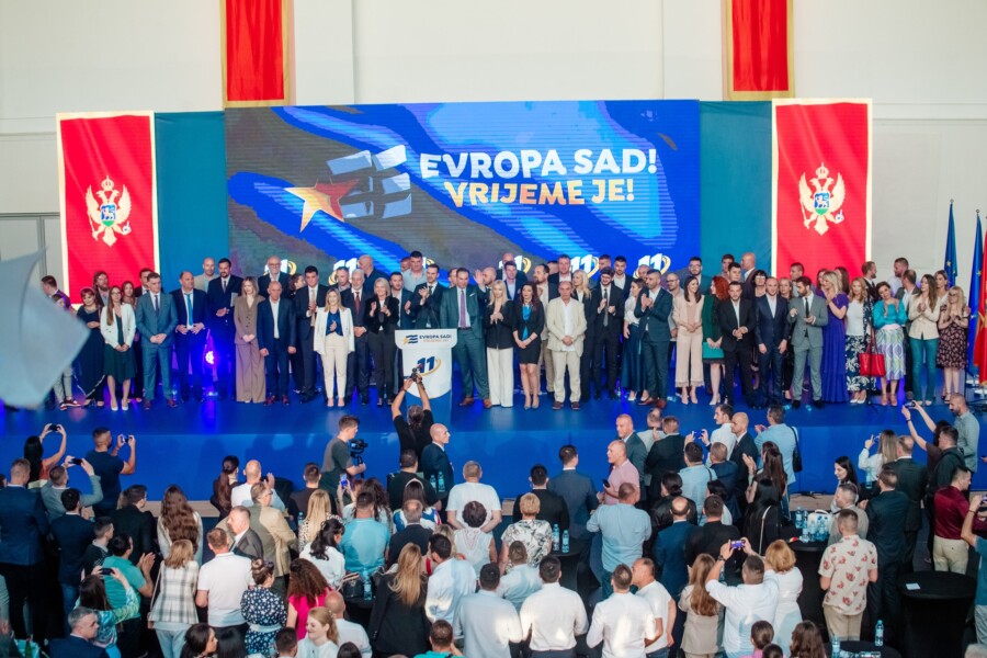 PES Predlozi URA imaju populistički karakter kojim Abazović pere savjest