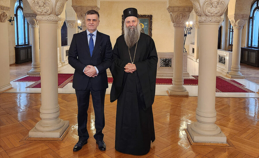 Crnogorski otpravnik poslova u Srbiji saglasan sa Patrijarhom srpskim Porfirijem