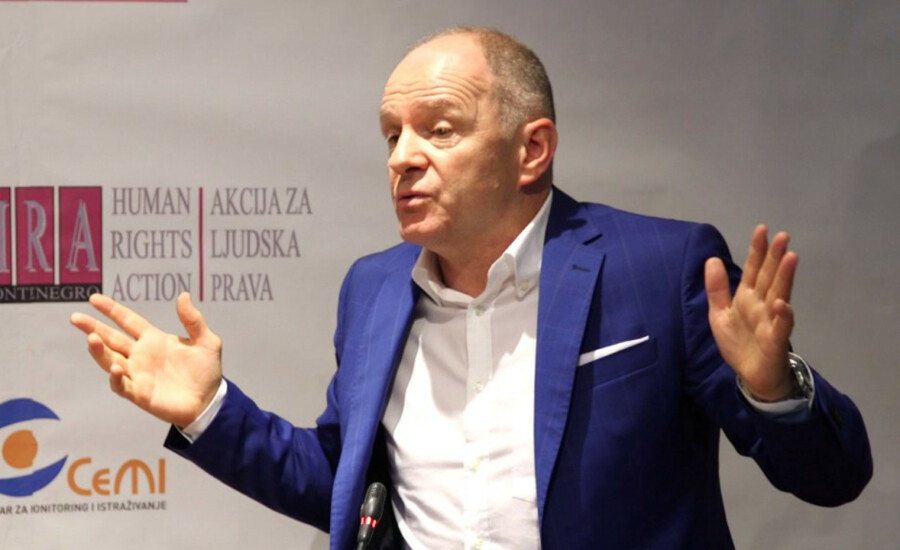 OPTUŽBE KINE I RUSIJE Sjedinjene Države se miješaju u unutrašnje poslove drugih država