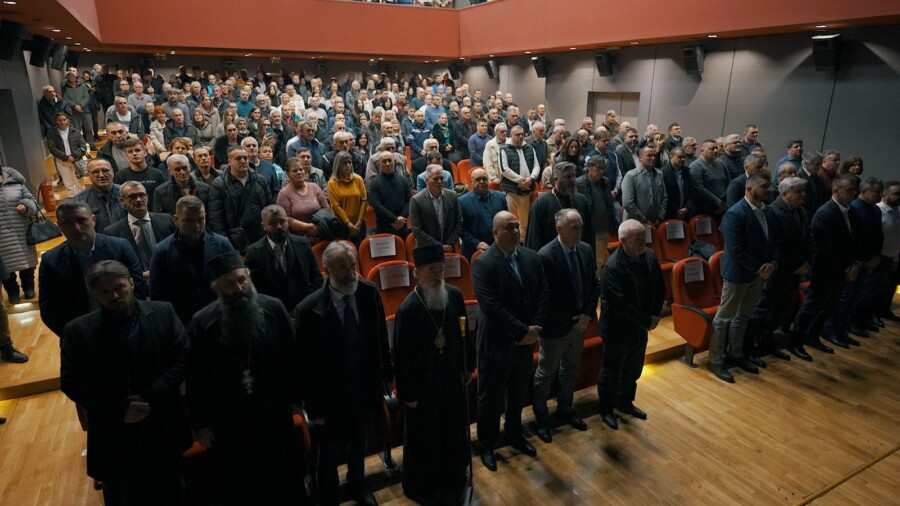 SRETENJSKA PORUKA IZ PLJEVALJA Srbja je stožer Srbima u svim srpskim zemljama!