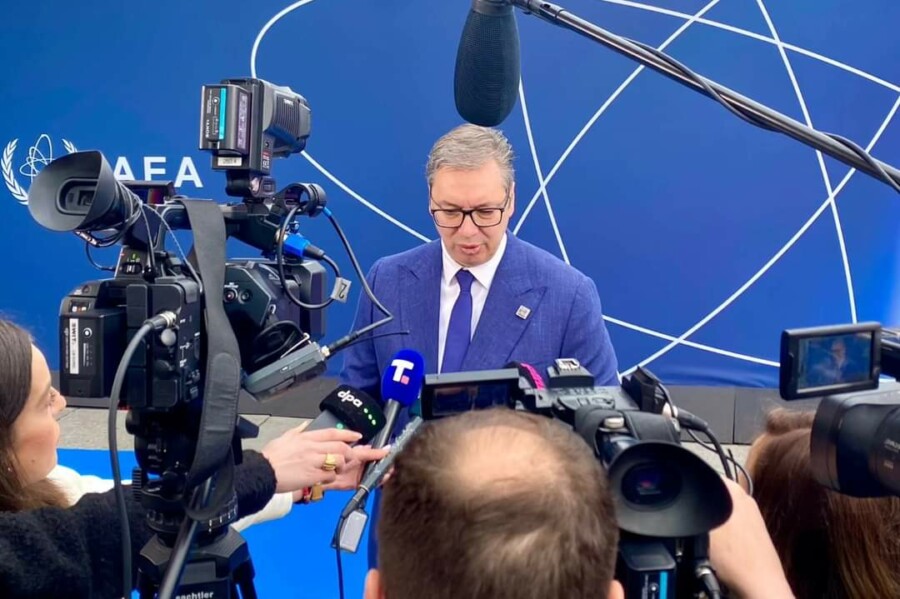 VUČIĆ Direktno ugrožavaju vitalne nacionalne interese Srbije i Srpske
