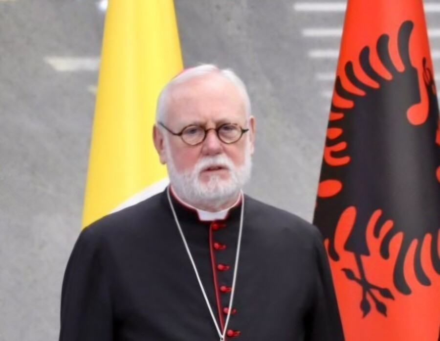 Papin izaslanik stiže u višednevnu posjetu