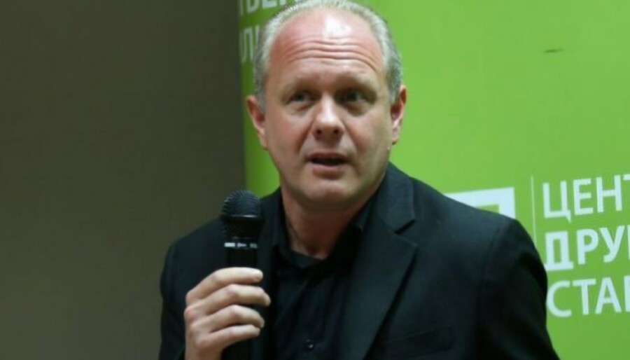 PANAOTOVIĆ Nerealno je da Demokrate sa 7 poslanika kontrolišu cio bezbjednosni sektor jedne države