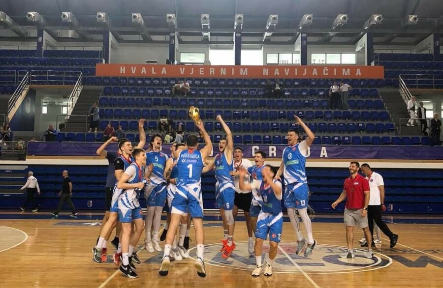 ZLATNI JUNIORI KK PODGORICA Četa Marka Sekulića šampion Crne Gore