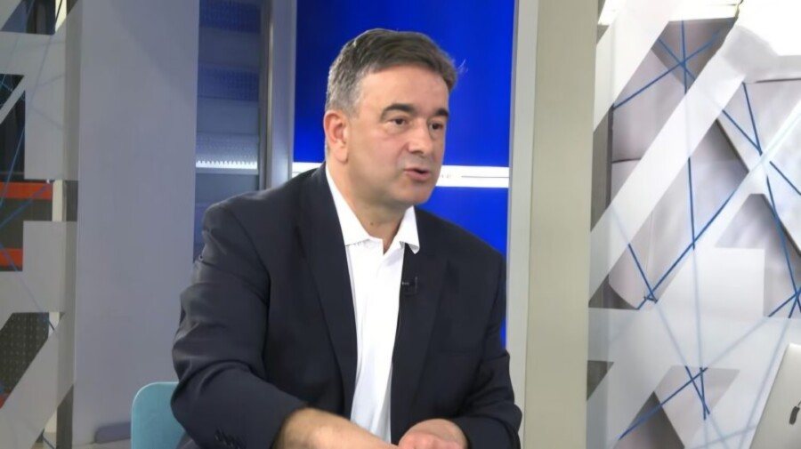 MEDOJEVIĆ Ovaj narod treba lagati i kupovati njihovim sosptvenim novcem