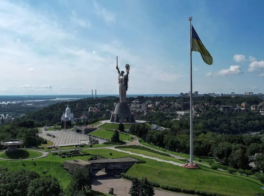 Stanovništvo Ukrajine je umorno od rata i vlade u Kijevu