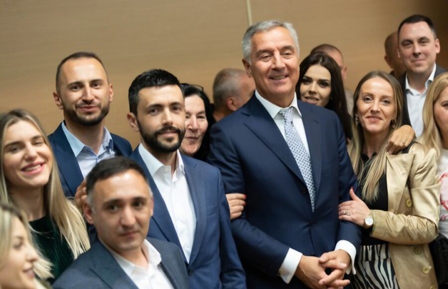 PROZVALI SPAJIĆA Licemjerni DPS bi da CG gradi odnose u regionu preko interesa srpskog naroda
