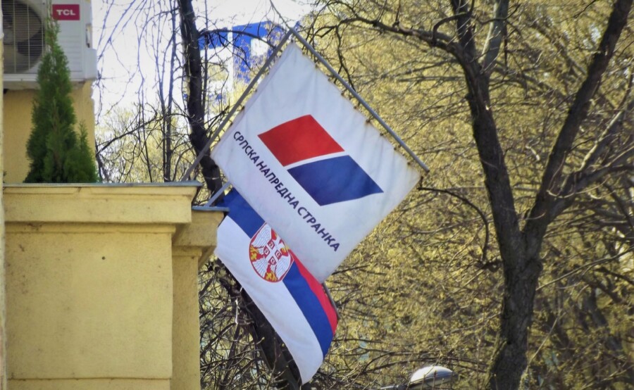 Naprednjaci reagovali na pokušaj pravljenja koalicije za pljačkanje Novog Sada