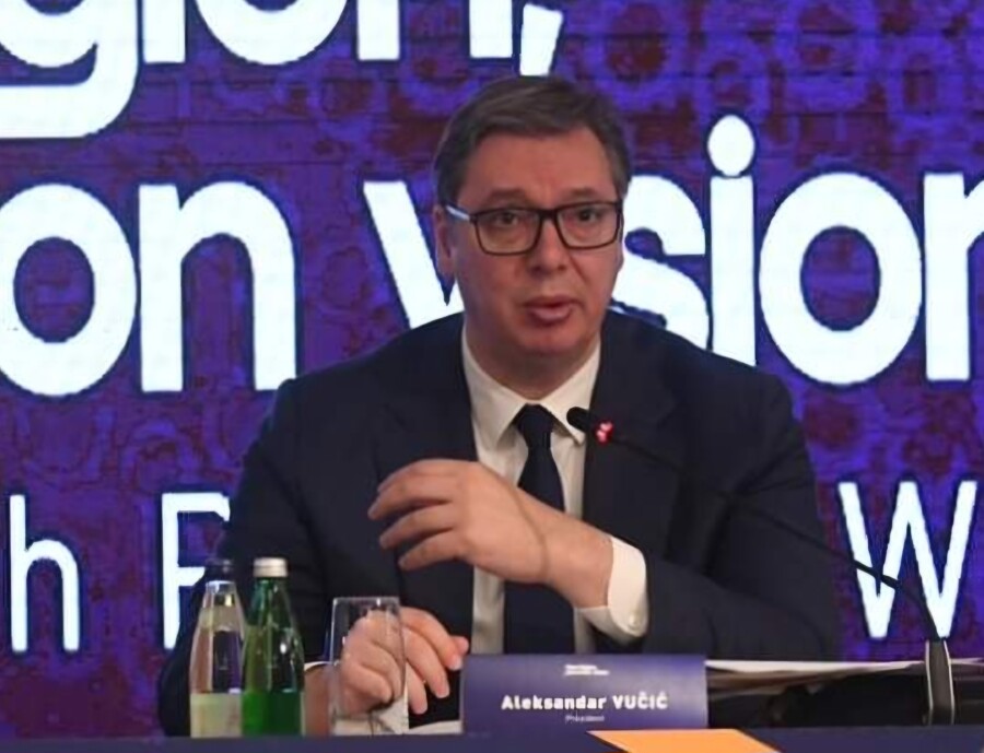VUČIĆ Izuzetno sam potresen onim što se dogodilo slovačkom premijeru Robertu Ficu