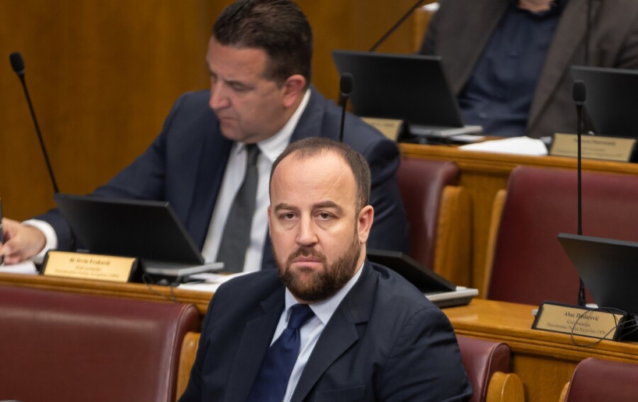 PROPIŠTAO NIKOLIĆ Rezolucija o Jasenovcu je povijanje pod antievropskim i anticrnogorskim pritiscima Beograda i Moskve