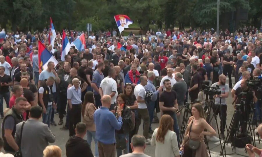 ČUJEŠ LI NAROD MILOJKO - NEMA KOMPROMISA