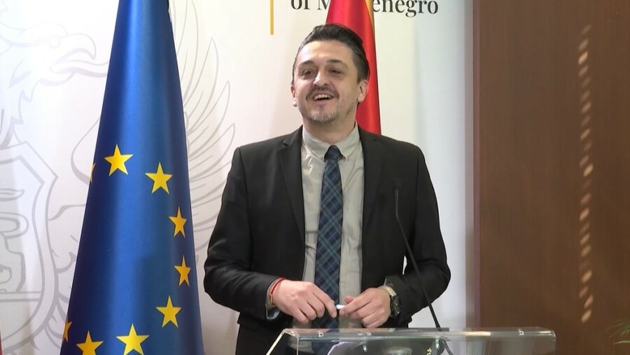 Ministarstvo finansija demantuje Sindikat prosvjete dok resor prosvjete ćuti