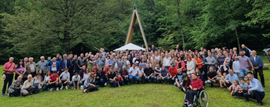 LITURGIJA I PARASTOS NA KAMNIŠKOJ BISTRICI