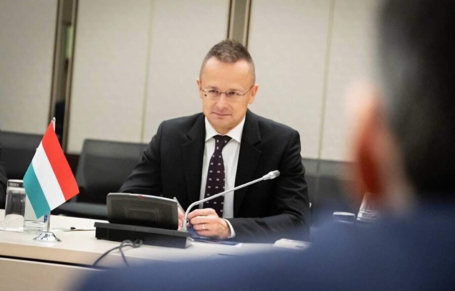 SIJARTO Mađarska spremna da sačuvanim kanalima komunikacije prenese poruke Moskvi za mir u Ukrajini