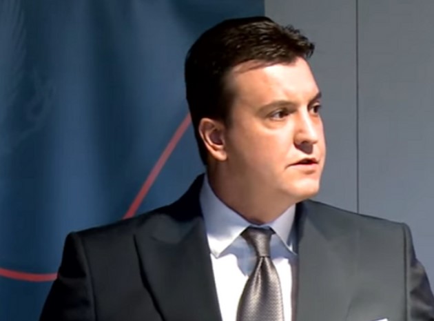 MINISTAR PREGONI SA PREMIJEROM Nisam podnio ostavku, već pozvao Spajića da me razriješi