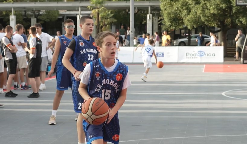 PODGORICA DOMAĆIN REGIONU I EVROPI Počeo je turnir "Minibasket Podgorica 2024"