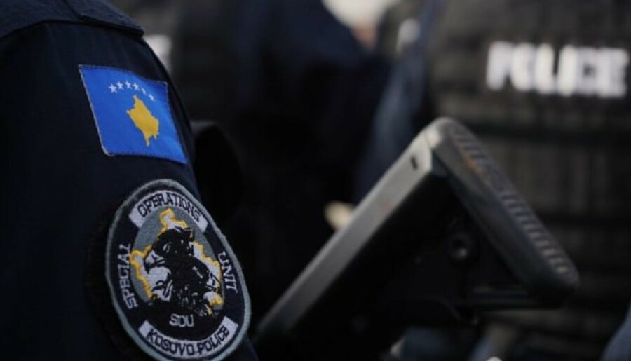 LEPOSAVIĆ Kurtijeva policija upala bez naloga u škole na sjeveru KiM