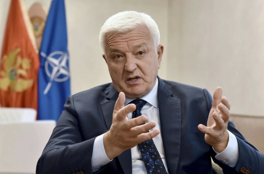 ĆUD MU OSTALA ISTA Duško Marković od ponedeljka u novom političkom ruhu