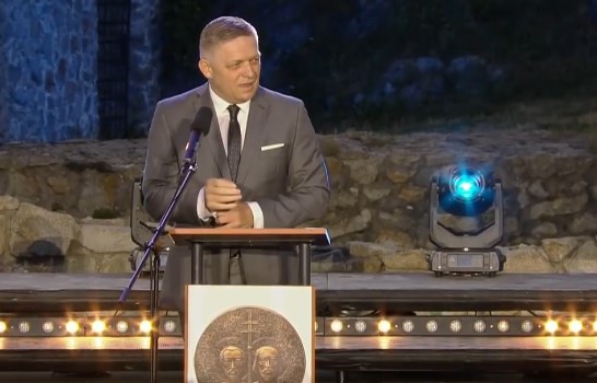 FICO NA PROSLAVI ĆIRILA I METODIJA Divim se Viktoru Orbanu i rado bih mu se pridružio