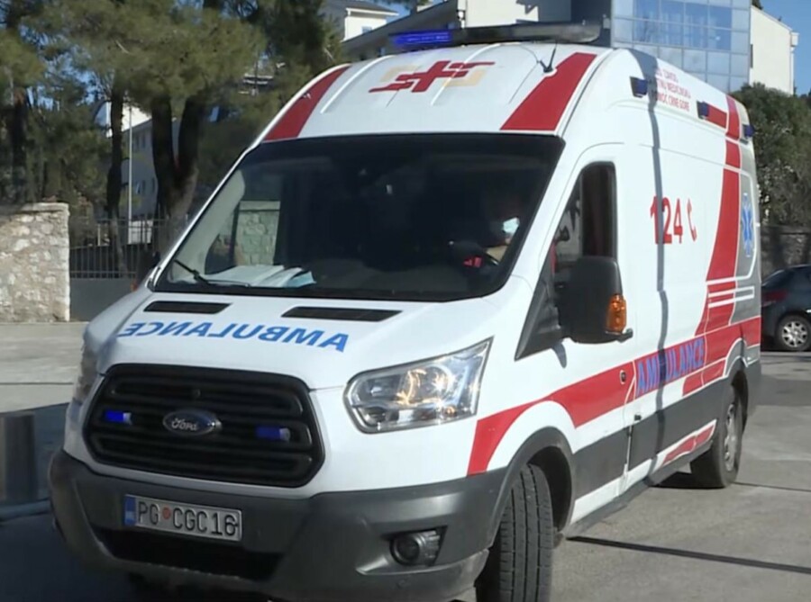 TRAGEDIJA NA SKADARSKOJ JEZERU U sudaru tri plovila jedna osoba poginula, sedam povrijeđeno