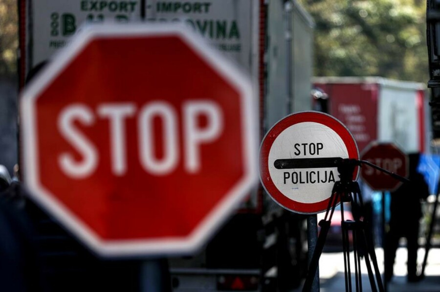 Dva policijska službenika osumnjičena za pimanje mita na graničnom prelazu sa Srbijom