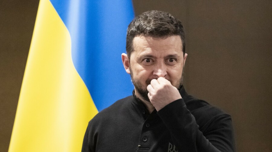HAPŠENJA ŠIROM UKRAJINE Zelenski od Đukanovića bukvalno prekopirao "državni udar"
