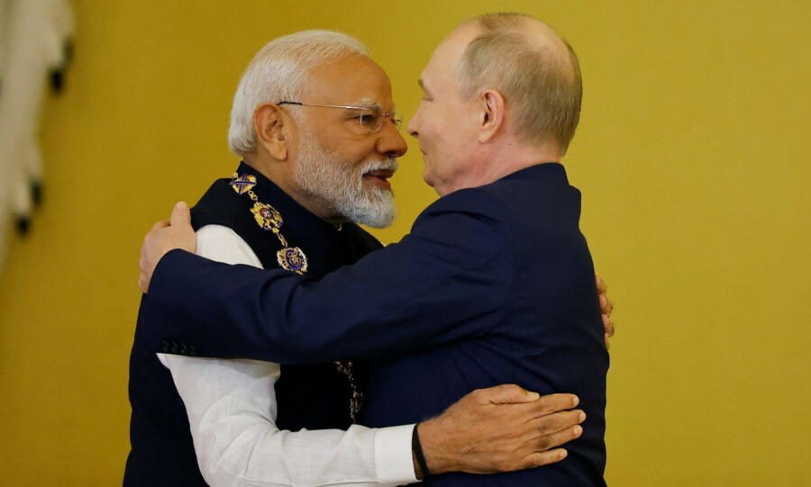 Modi uznemirio američke zvaničnike zagrlivši Putina
