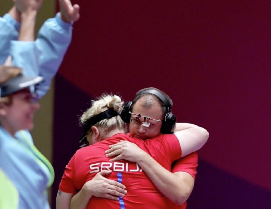 SJUTRA ZA ZLATO PROTIV TURAKA Arunovićeva i Mikec obezbijedili medalju za Srbiju