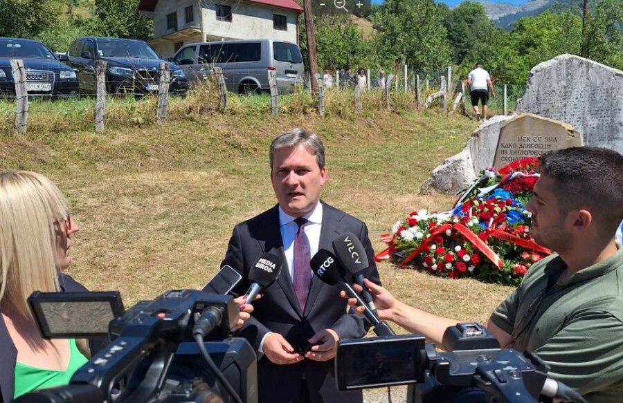SELAKOVIĆ IZ CRNE GORE Jedinstvo naroda u bolu, patnji i sjećanju na nevine srpske žrtve