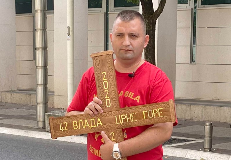 PRIPRIJETIO ORUŽJEM Predsjednik CKM-a tvrdi da je napadnut u Budvi