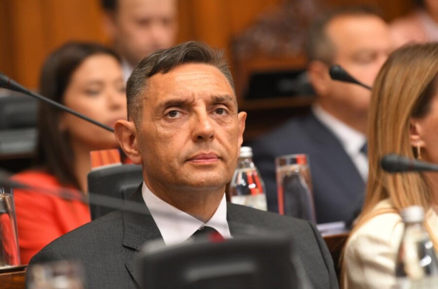 VULIN Petooktobarska ološ ne može sebi da oprosti što nije pobila sve nas koji ne pripadamo drugoj Srbiji