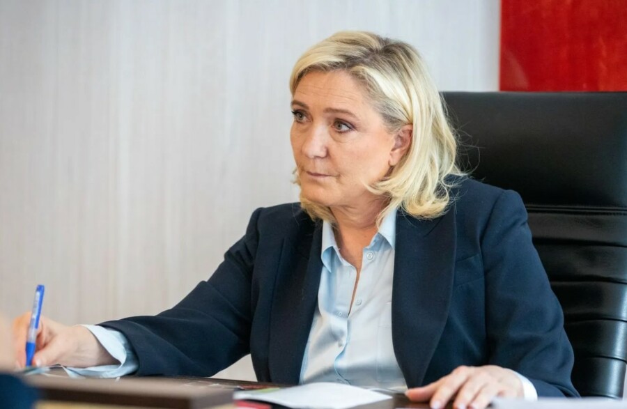Tužilaštvo u Parizu pokrenulo istragu protiv Marin le Pen