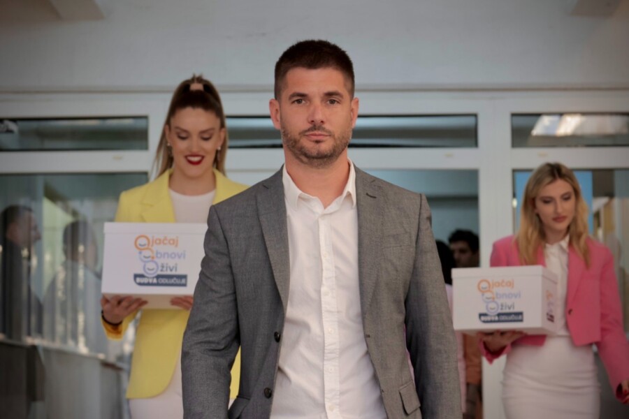 Demokrate predložile svog nosioca liste za predsjednika Skupštine opštine Budva