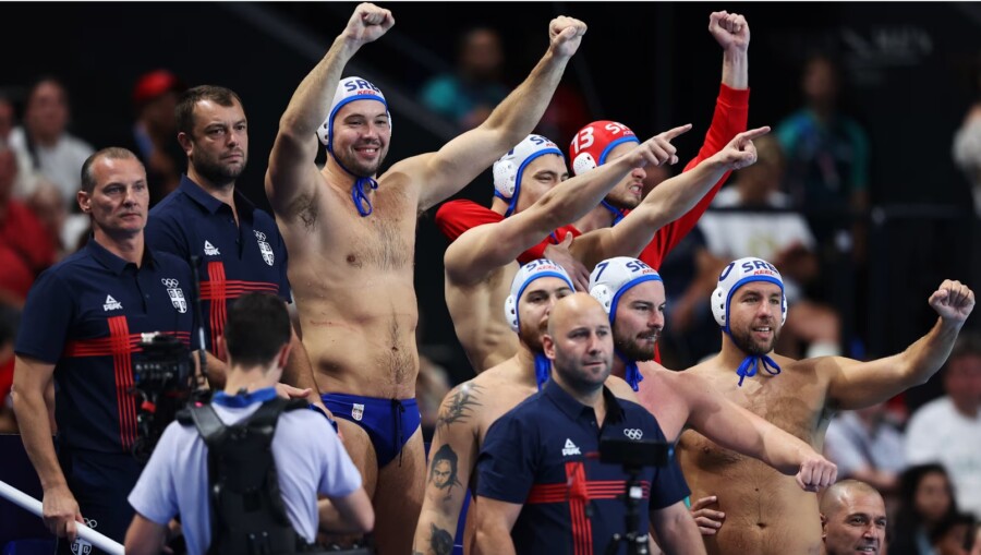 TREĆA ZLATNA OLIMPIJSKA UZASTOPNA "Delfini" nabili na srpski harpun "Barakude"