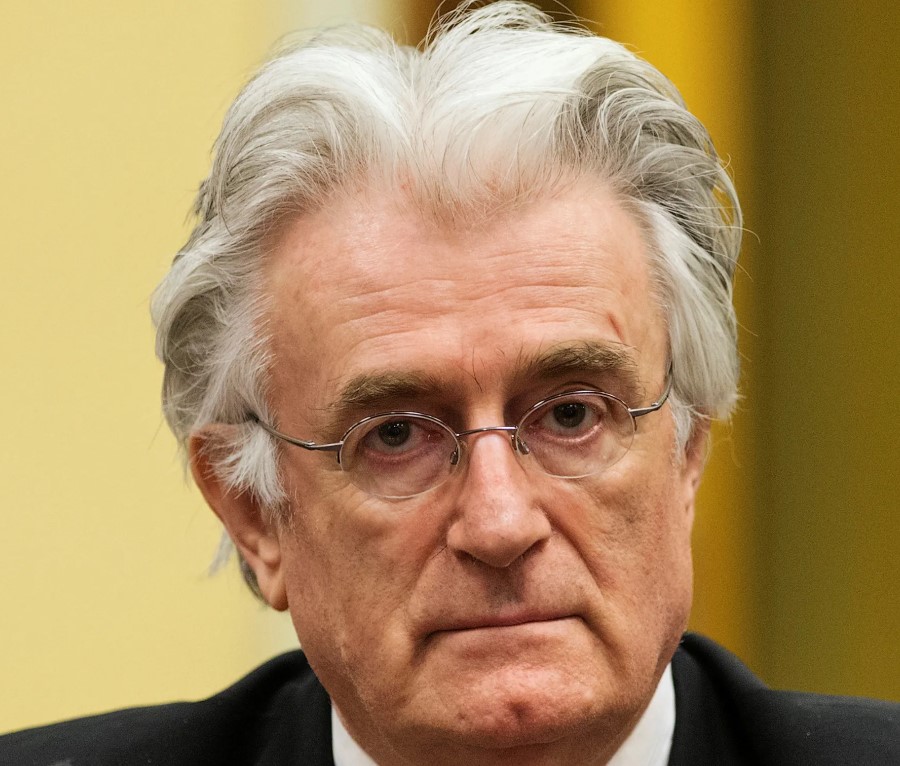 Radovan Karadžić u Veliku Britaniju odveden kao „ratni plijen“