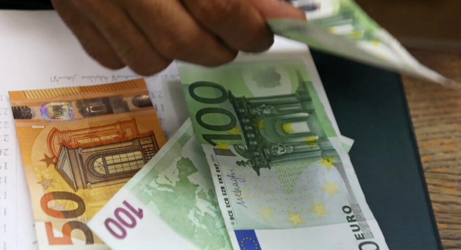 Zapisničar u SDT-u ima veću platu od sudije osnovnog suda