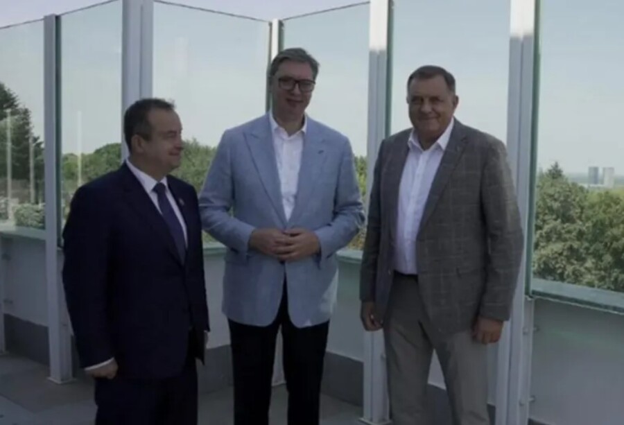 I DAČIĆ IM PRAVIO DRUŠTVO Vučić i Dodik analizirali globalne i regionalne prilike