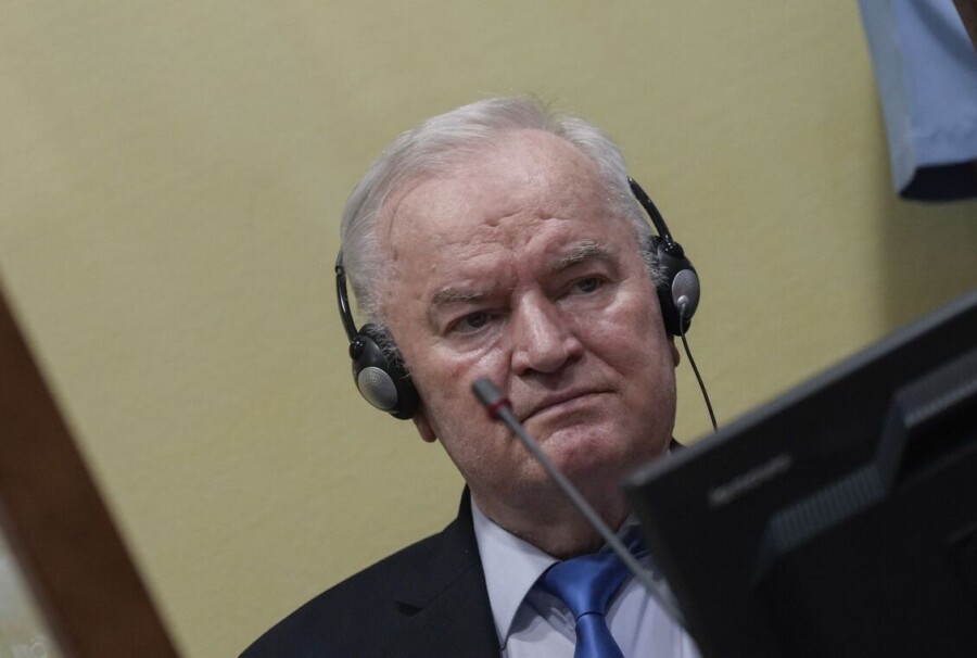 General Ratko Mladić teže povrijeđen u haškom kazamatu