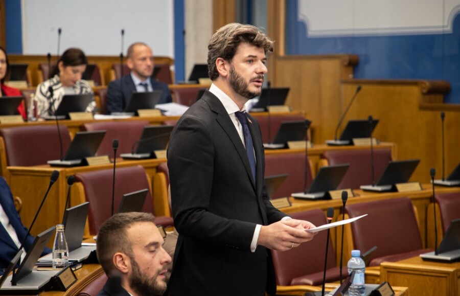 ČARAPIĆ Milatović i Abazović sa DPS-om rušili vlast