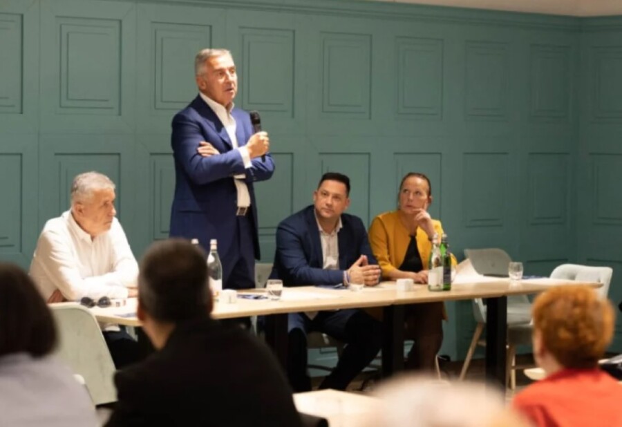 RUŠIO BI VEĆINU NA DRŽAVNOM NIVOU Milo Đukanović u Kotoru imao napad paranoje od “srpskog i ruskog sveta“