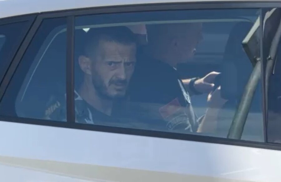 Neće da sopšte za čije je potrebe uhapšeni Zoran Lakčević kupovao lična dokumenta