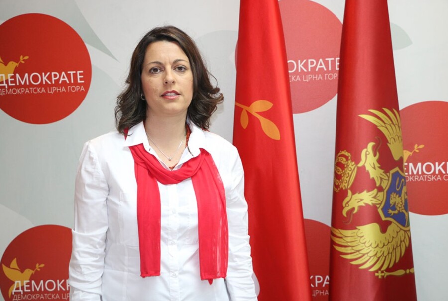 Ministarka Vujović poništila svoj dokument o zabrani podizanja spomenika Mitropolitu Amfilohiju