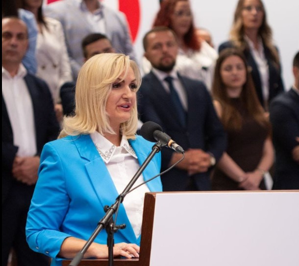 NARODNA KOALICIJA ZA BUDUĆNOST PODGORICE Vrijeme je da se odbrani pobjeda koju smo osvojili