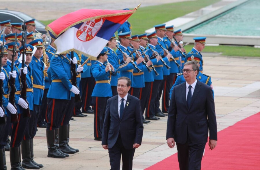 VUČIĆ Srpski narod je uvijek bio uz jevrejski narod